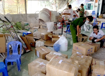 Phát hiện công ty sản xuất thuốc thủy sản
dùng xử lý ao nuôi tôm giả