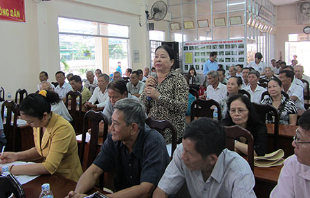 Cử tri kiến nghị nhiều vấn đề bức xúc