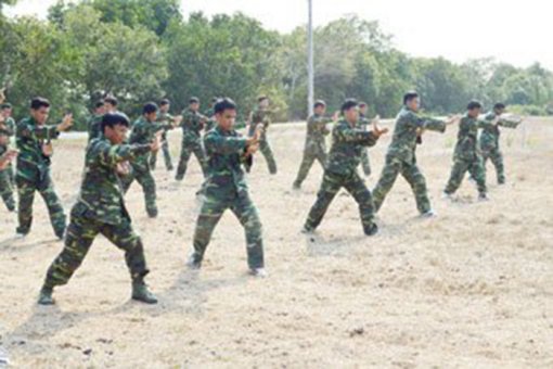 យុទ្ធជនការពារព្រំដែនត្រាវិញហ្វឹកហាត់យុទ្ធគុន