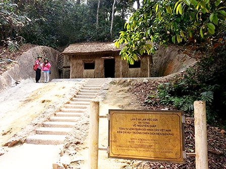 Nhớ mãi Điện Biên ơi!