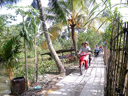 Nỗ lực hoàn thiện tuyến lộ giao thông nông thôn