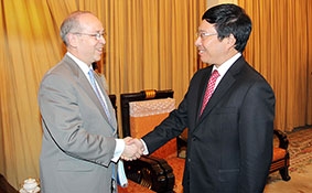 Nhiều nước “quan ngại sâu sắc”
 về hành động của Trung Quốc ở Biển Đông