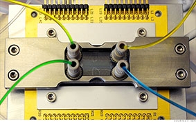 “Máu điện tử” vừa làm mát vừa cấp điện cho máy tính