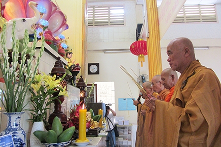 Phật giáo Cần Thơ cầu nguyện hòa bình cho biển Đông