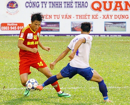 Hùng Vương An Giang  đến gần 
trận play-off