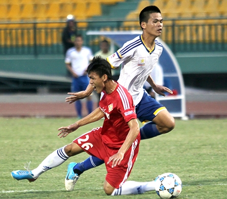 Nghịch lý ở giải hạng Nhất