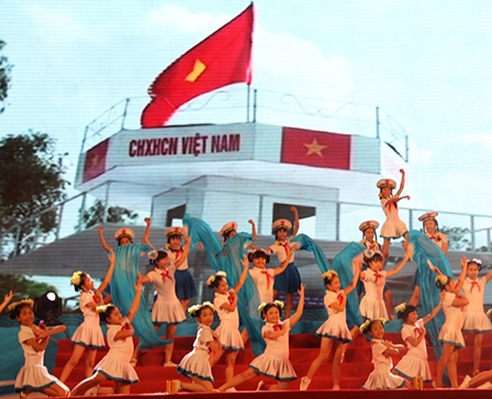 “Cần Thơ hướng về biển đảo quê hương”