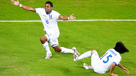 <img hspace=5 src="/img_post/3751/logowc.jpg" align=left border=0>Honduras Ecuador 1-2<br>
Ecuador chiến thắng nhờ người hùng
E. Valencia<br>
