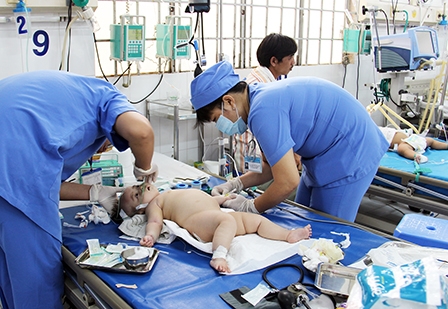 Bệnh tay chân miệng gia tăng