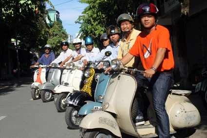 Hội Vespa cổ TP Cần Thơ tổ chức Đại hội lần thứ I