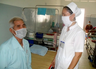 30 năm đồng hành cùng bệnh nhân lao