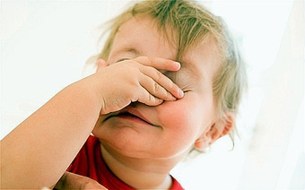 Tại sao chúng ta không có ký ức trẻ thơ ?