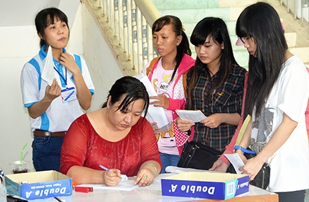 Trên 83% thí sinh đến làm thủ tục dự thi