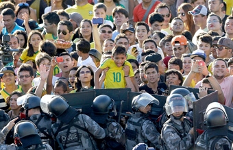 Dân Brazil vẫn hoài nghi