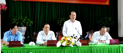 Đẩy mạnh tái cơ cấu nền kinh tế, chuyển đổi mô hình tăng trưởng hiệu quả, chất lượng