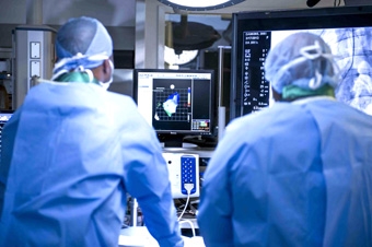 Phát triển “máy điều hòa 
nhịp tim sinh học” từ tế bào tim