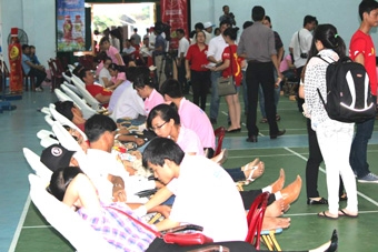 Hành trình đỏ 2014: Đã tiếp nhận hơn 10.000 đơn vị máu