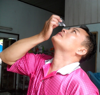 Cần sử dụng thuốc nhỏ mắt hợp lý