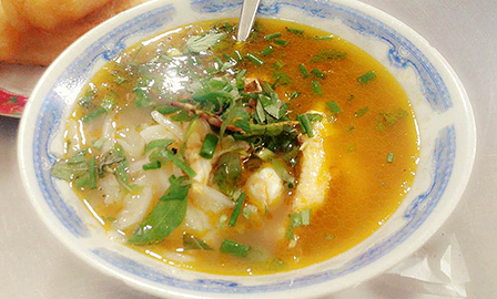 Bánh canh cá lóc ở Đà Nẵng