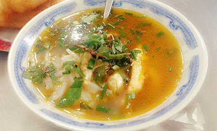 Bánh canh cá lóc ở Đà Nẵng