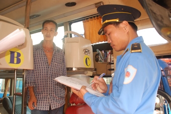 Nâng cao chất lượng và chống tiêu cực 
trong đăng kiểm phương tiện giao thông vận tải