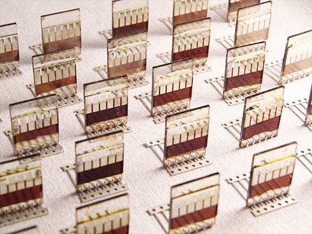 Pin dạng xịt biến mọi bề mặt thành pin năng lượng Mặt trời