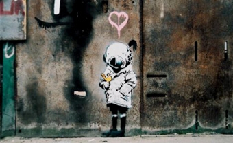 Họa sĩ Banksy- “Ẩn số” của thế giới