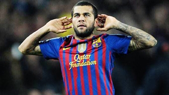 UEFA mạnh tay với nạn phân biệt chủng tộc