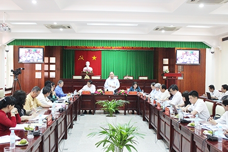 Phó Thủ tướng Nguyễn Xuân Phúc làm việc với tỉnh Sóc Trăng