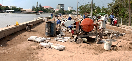 Xây dựng kế hoạch phát triển, 
đầu tư sát với thực tiễn