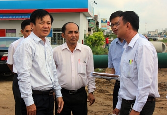 Tiếp tục đẩy nhanh tiến độ giải phóng mặt bằng 
Quốc lộ 91 đoạn km7-km14