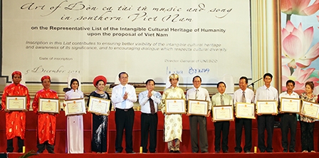 Làm ngay, kẻo muộn!