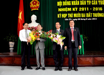 Ông Nguyễn Thanh Dũng được bầu giữ chức
Phó Chủ tịch UBND thành phố Cần Thơ