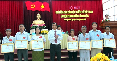 Hội nghị Đại biểu các dân tộc thiểu số Việt Nam lần thứ II năm 2014