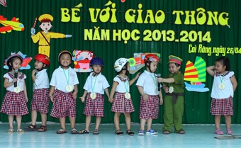 Đảm bảo an toàn giao thông cho trẻ