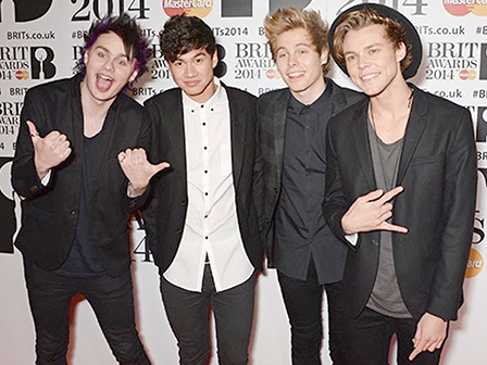 “5 Seconds of Summer” - thần tượng mới từ nước Úc