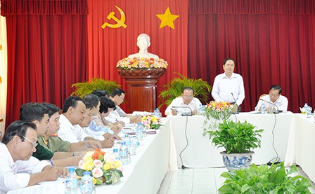 Xây dựng dự thảo Đề cương báo cáo chính trị của Ban Chấp hành Đảng bộ thành phố
tại Đại hội đại biểu Đảng bộ TP Cần Thơ lần thứ XIII chặt chẽ, chất lượng