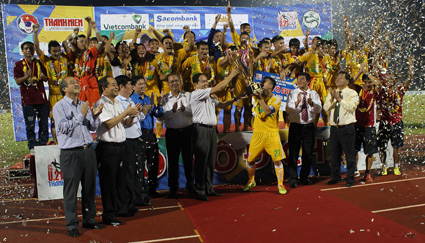 Cúp vô địch trở lại xứ Nghệ