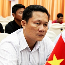 CHƯA ĐẶT NẶNG THÀNH TÍCH VỚI CẦU THỦ TRẺ