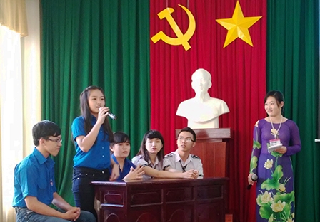 Giao lưu “Tuổi trẻ Cần Thơ học tập và
làm theo di chúc của Chủ tịch Hồ Chí Minh”