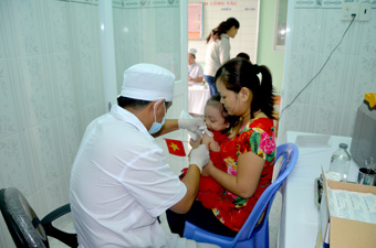 Nỗ lực để tất cả trẻ được tiêm ngừa sởi-rubella