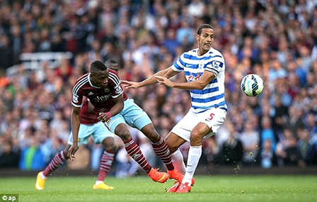 Rio Ferdinand bị phạt 

vì phát ngôn khiếm nhã