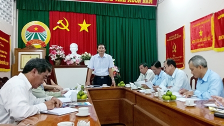 Lãnh đạo Trung ương Hội Nông dân Việt Nam làm việc với Ban Thường vụ Hội Nông dân thành phố