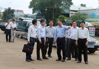 Lãnh đạo thành phố kiểm tra tiến độ Dự án cải tạo nâng cấp 
Quốc lộ 91 (đoạn km 14-km 50+889)