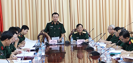 Bộ Quốc phòng kiểm tra
công tác cải cách hành chính
tại Bộ Chỉ huy Quân sự thành phố