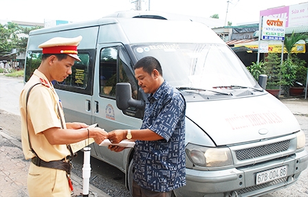 Kiềm chế tai nạn giao thông đến mức thấp nhất