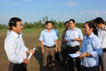 Kiểm tra công trình mở rộng đường Quang Trung  Cái Cui và bến xe khu đô thị Nam Cần Thơ