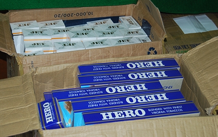 Thu giữ 790 gói thuốc lá ngoại nhập lậu