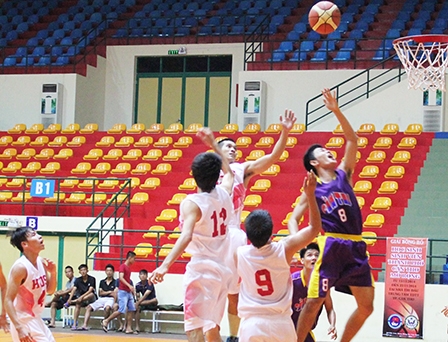 Đội bóng rổ Trường Phổ thông năng khiếu Thể dục thể thao Cần Thơ vô địch