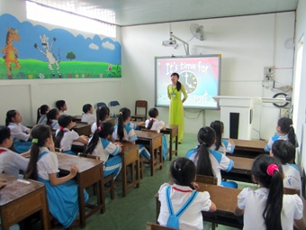 Đầu tư phát triển giáo dục